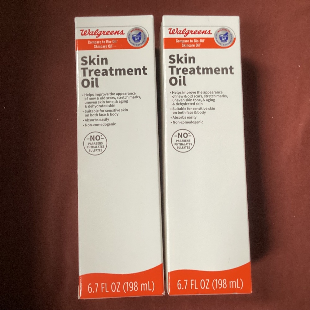 Walgreens Skin Treatment Oil bundle  6.7 fl oz each  NEW